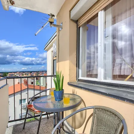 Gordana With Balcony And Parking *