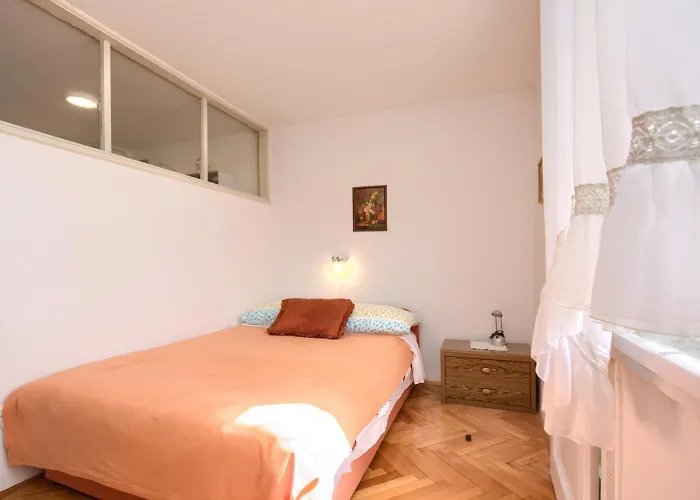 Gordana With Balcony And Parking